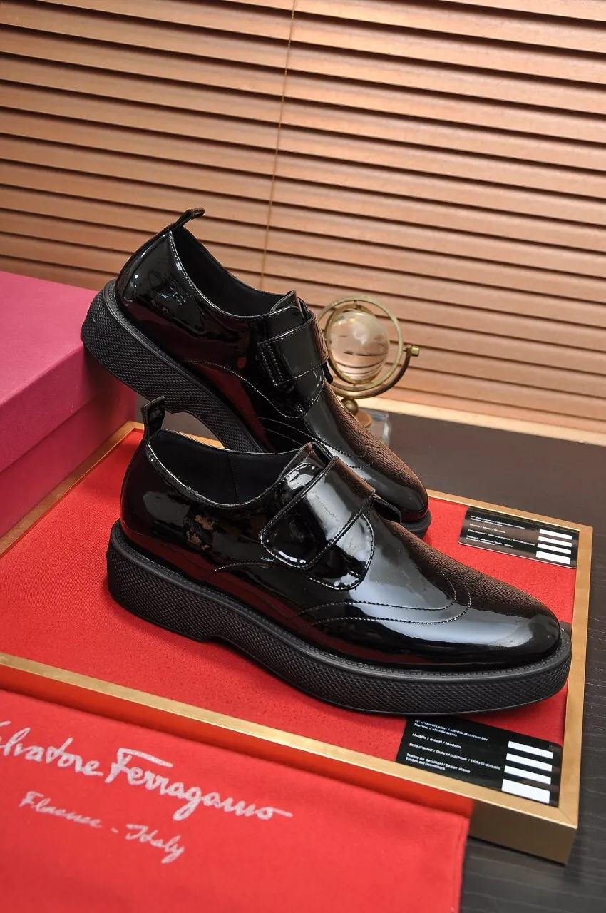 Men's shoes 💰720💶 [Ferragamo/Ferragamo] The latest model in the counter. Original imported open-sided high-quality cowhide hand-woven + imported 🐂 cowhide + original luxury metal buckle + original combination outsole. Comparison without pressure 38--45 (45 custom-made)